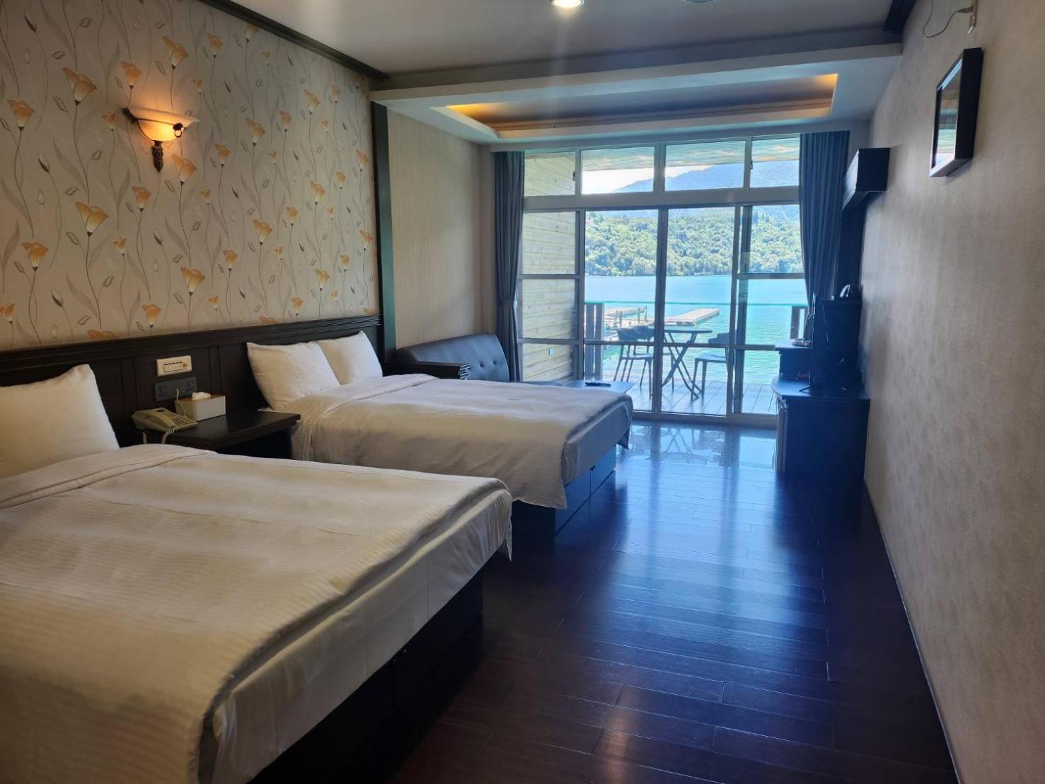Sun Fog Hotel Yuchi Ngoại thất bức ảnh