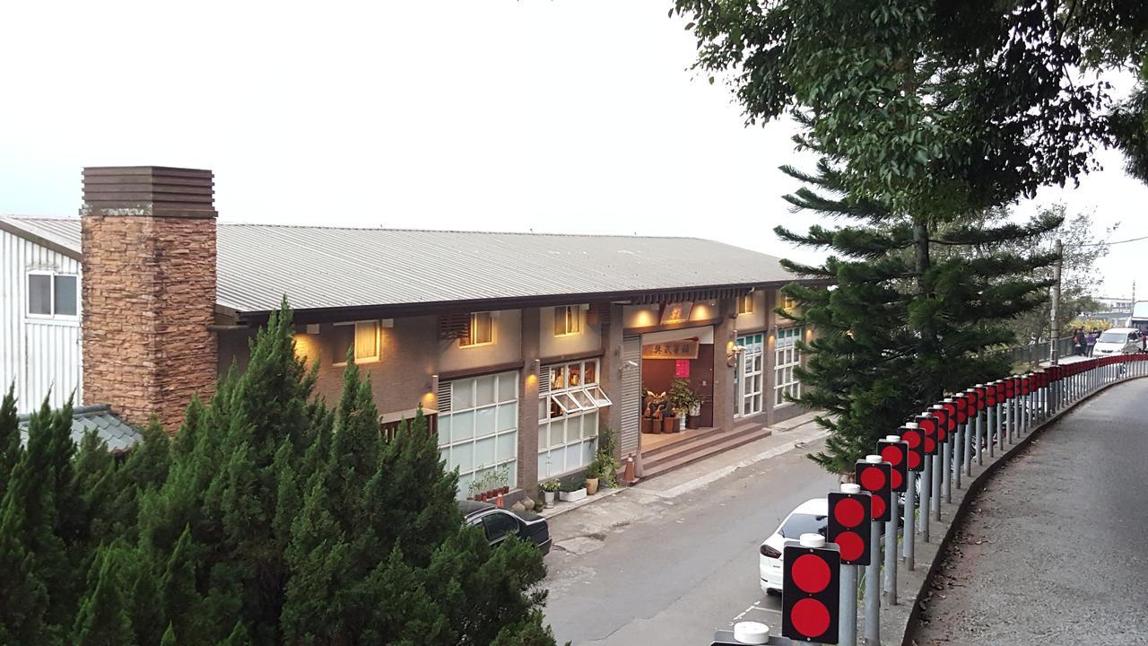 Sun Fog Hotel Yuchi Ngoại thất bức ảnh
