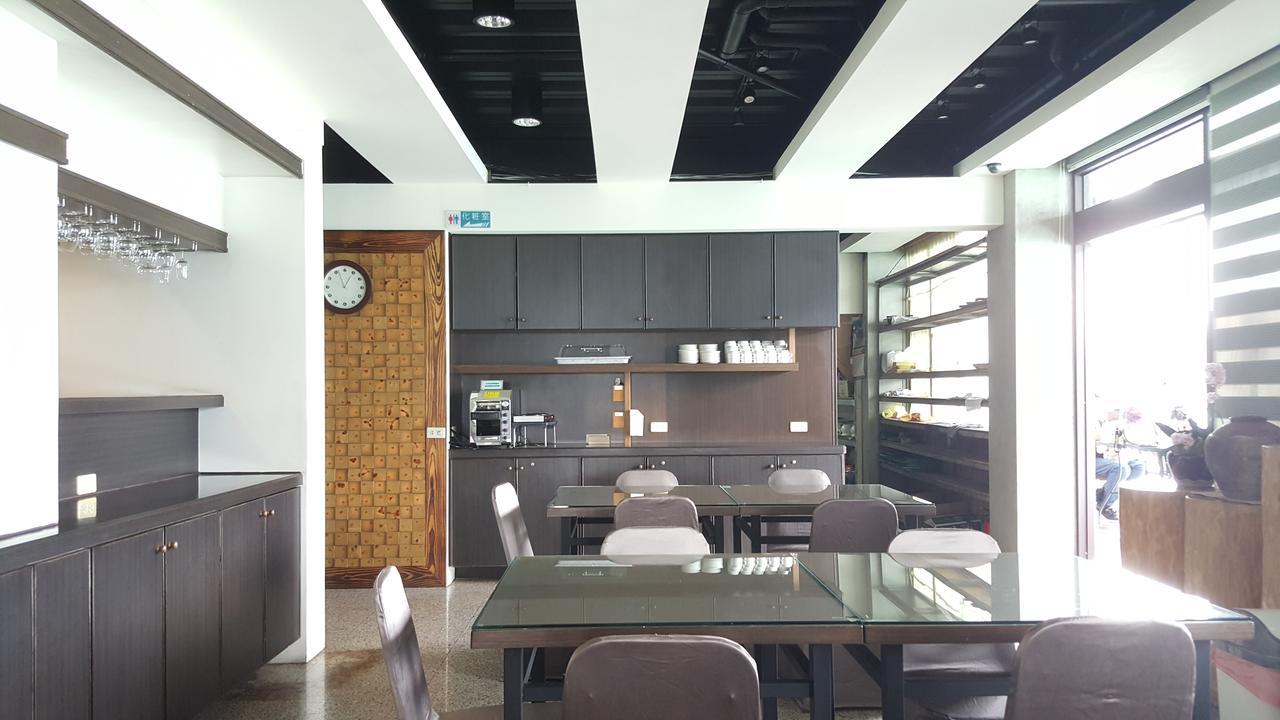 Sun Fog Hotel Yuchi Ngoại thất bức ảnh